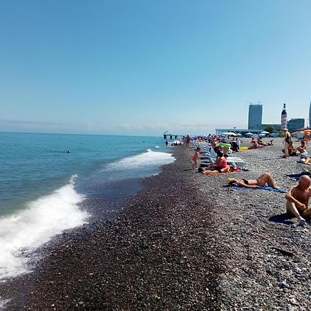 דירות באטומי Orbi City Black Sea View מראה חיצוני תמונה
